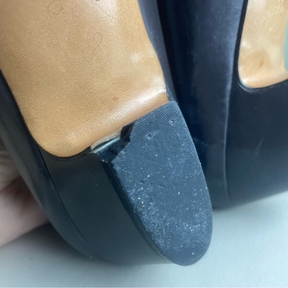 Vintage Salvatore Ferragamo Gray Genuine Leather low-heel shoe Size 9AAAA - Picture 13 of 15